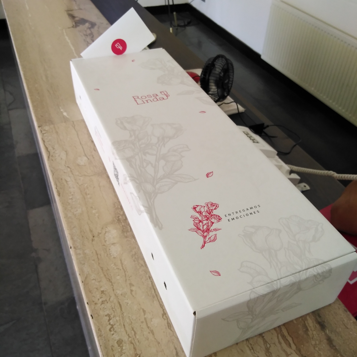 Girasoles FlowerBox - Caja de flores con 12 girasoles - Pedido 245567